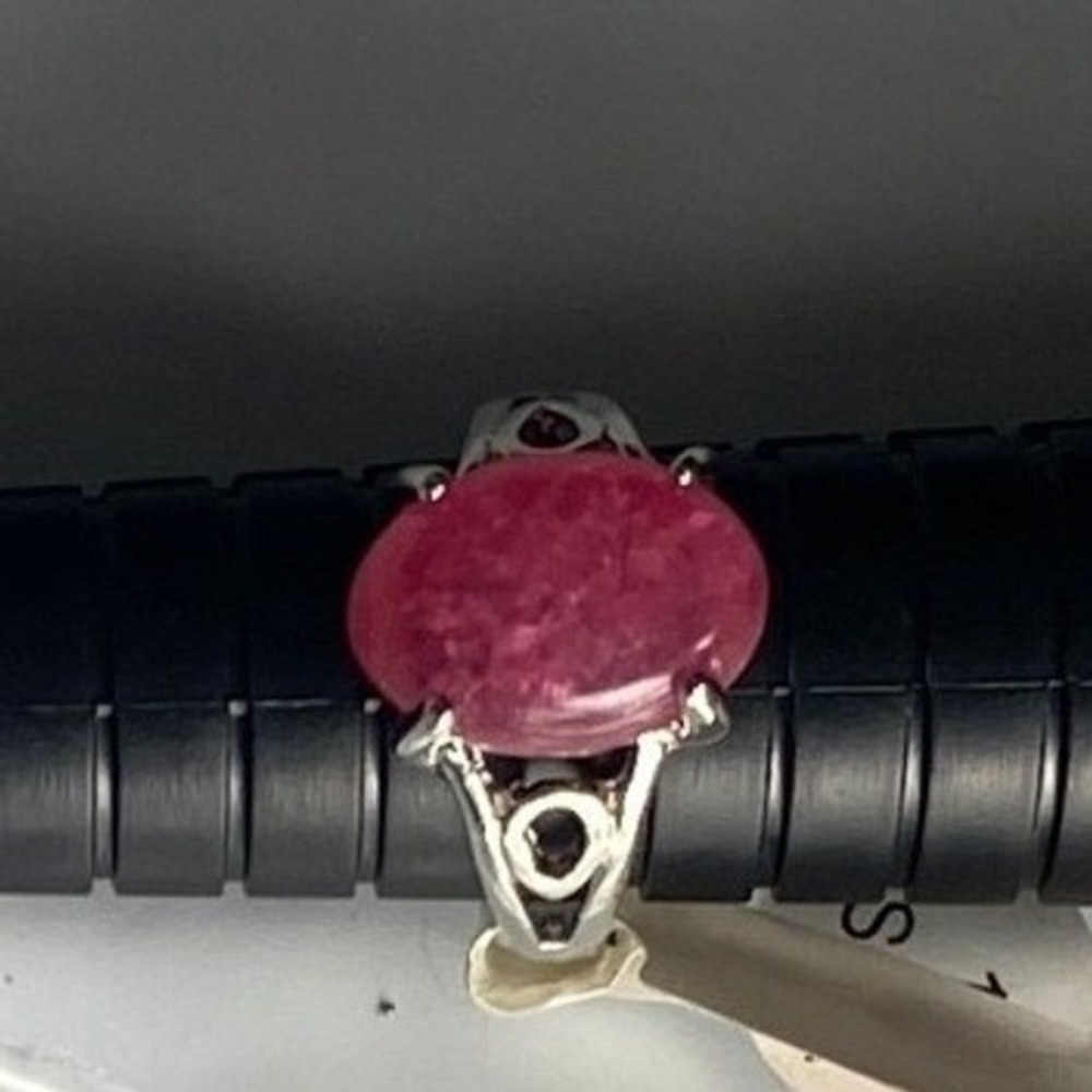 Womens Silver Tone Ring with Pink Gemstone Size 7